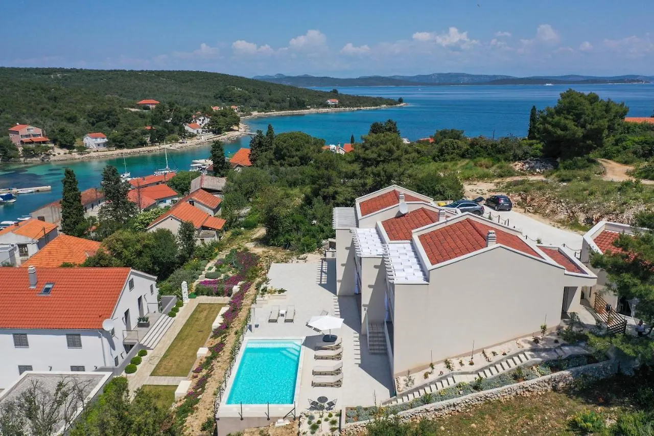 Tilagus Holiday Villa - Nostromo Zman 0*,